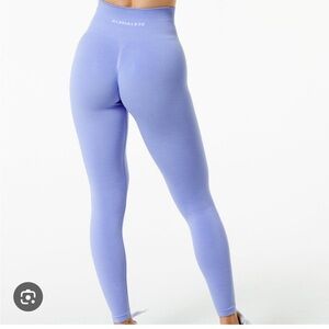 Alphalete Amplify Lavender Leggings